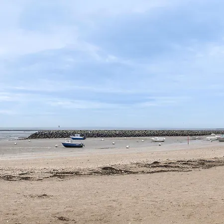 Дом отдыха Maison Pour 12 - Vue - A Ла-Бернери-ан-Рец